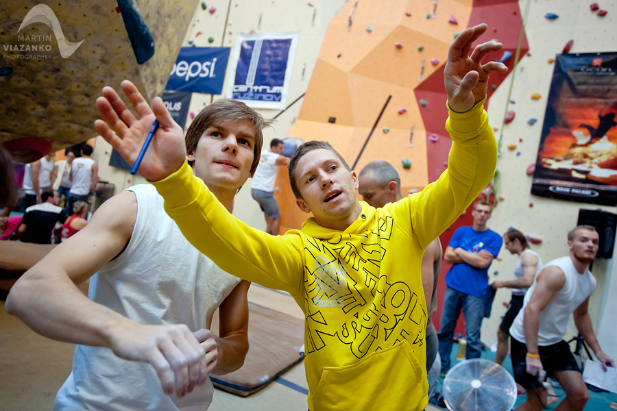 vertigo, open, lezecke, centrum, boulder, bouldering, umela, stena, boulder, pretek